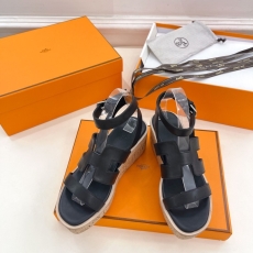 Hermes Sandals